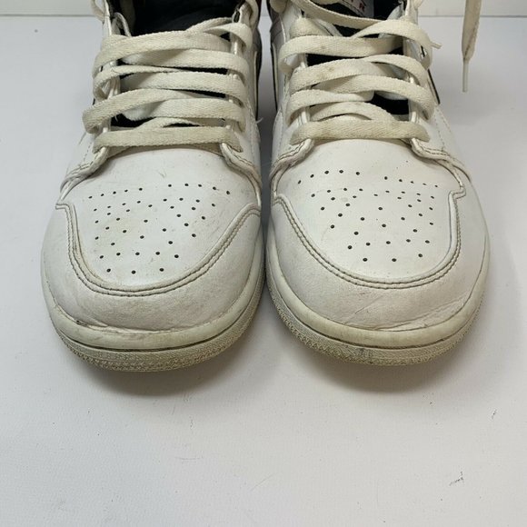 Nike Air Jordan 1 Mid White/Black/Gym Red - Picture 12 of 12